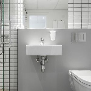 Habitación Estándar con 2 Camas Individuales